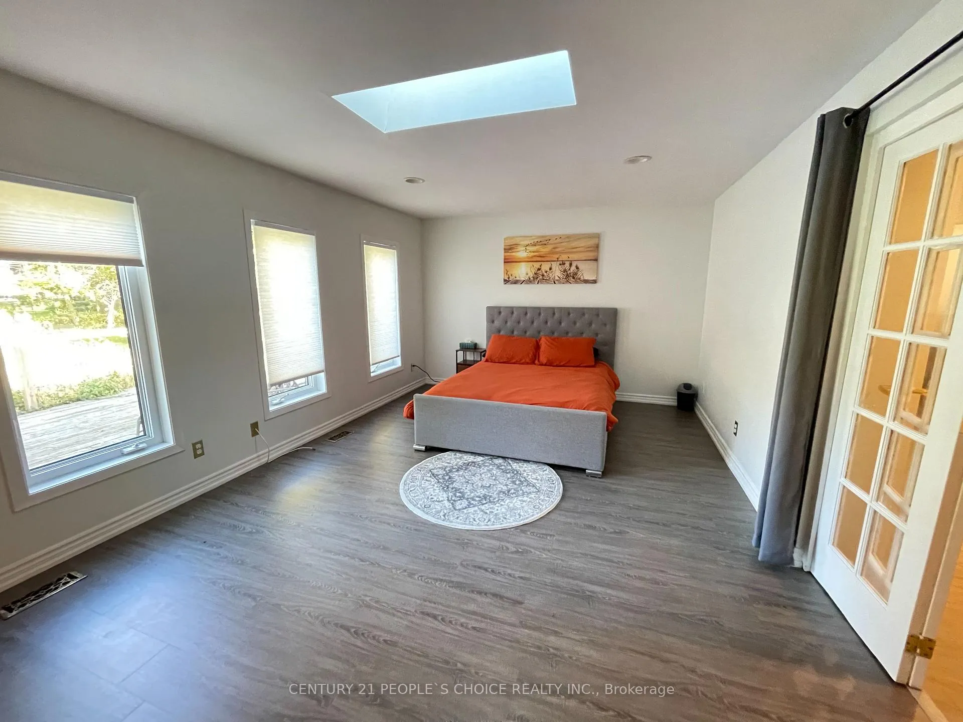 Photo 13 of 335 Robson Road, Windsor — HOMEH