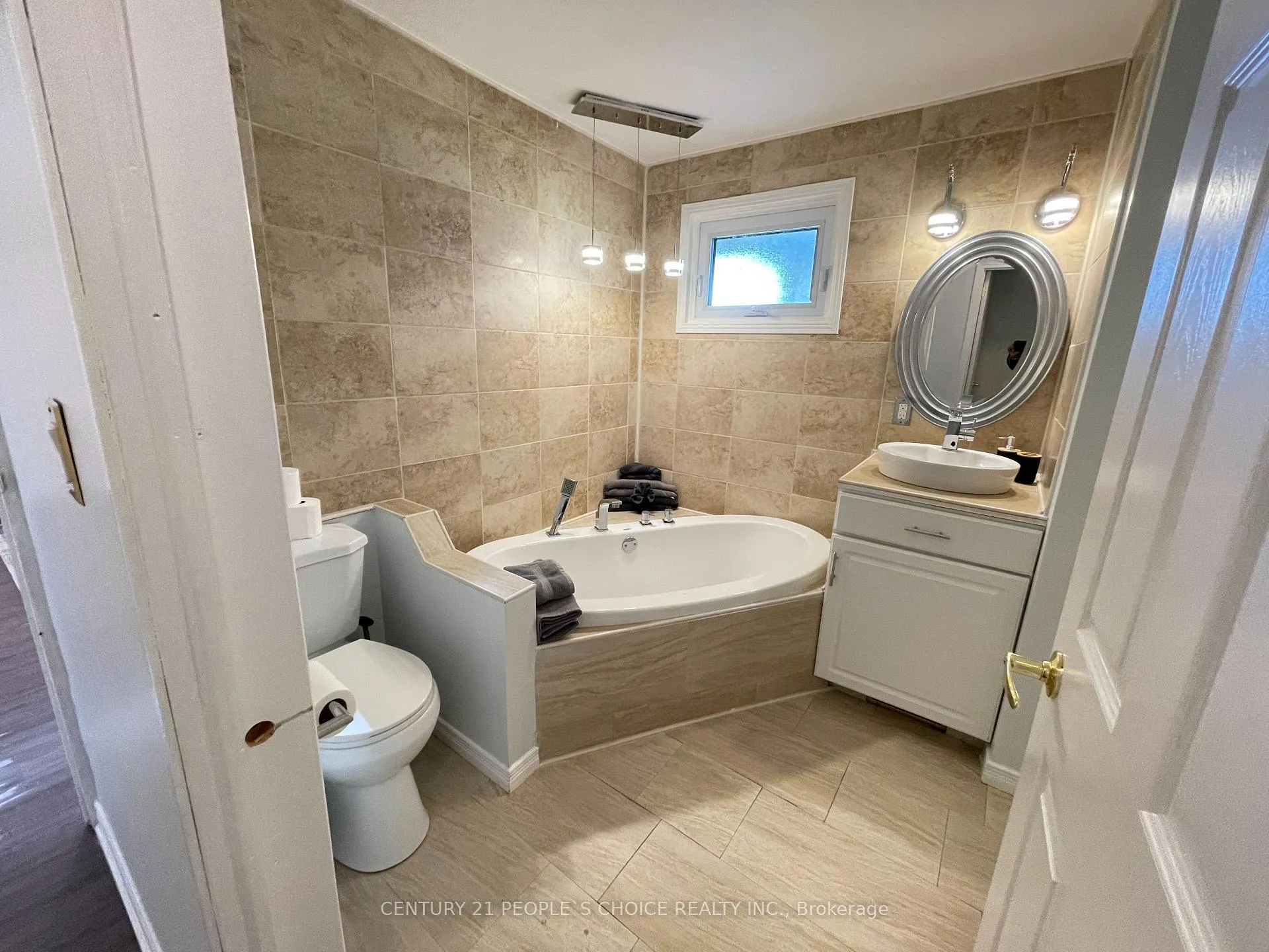 Photo 19 of 335 Robson Road, Windsor — HOMEH