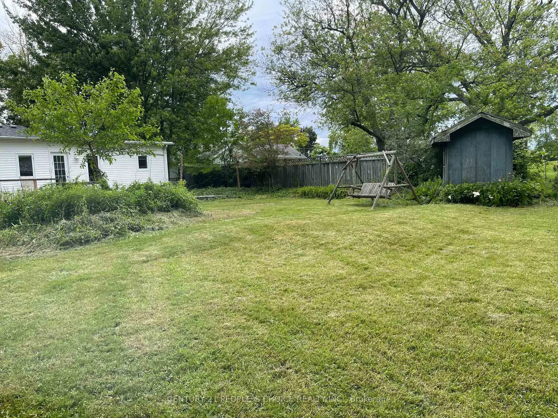 Photo 27 of 335 Robson Road, Windsor — HOMEH