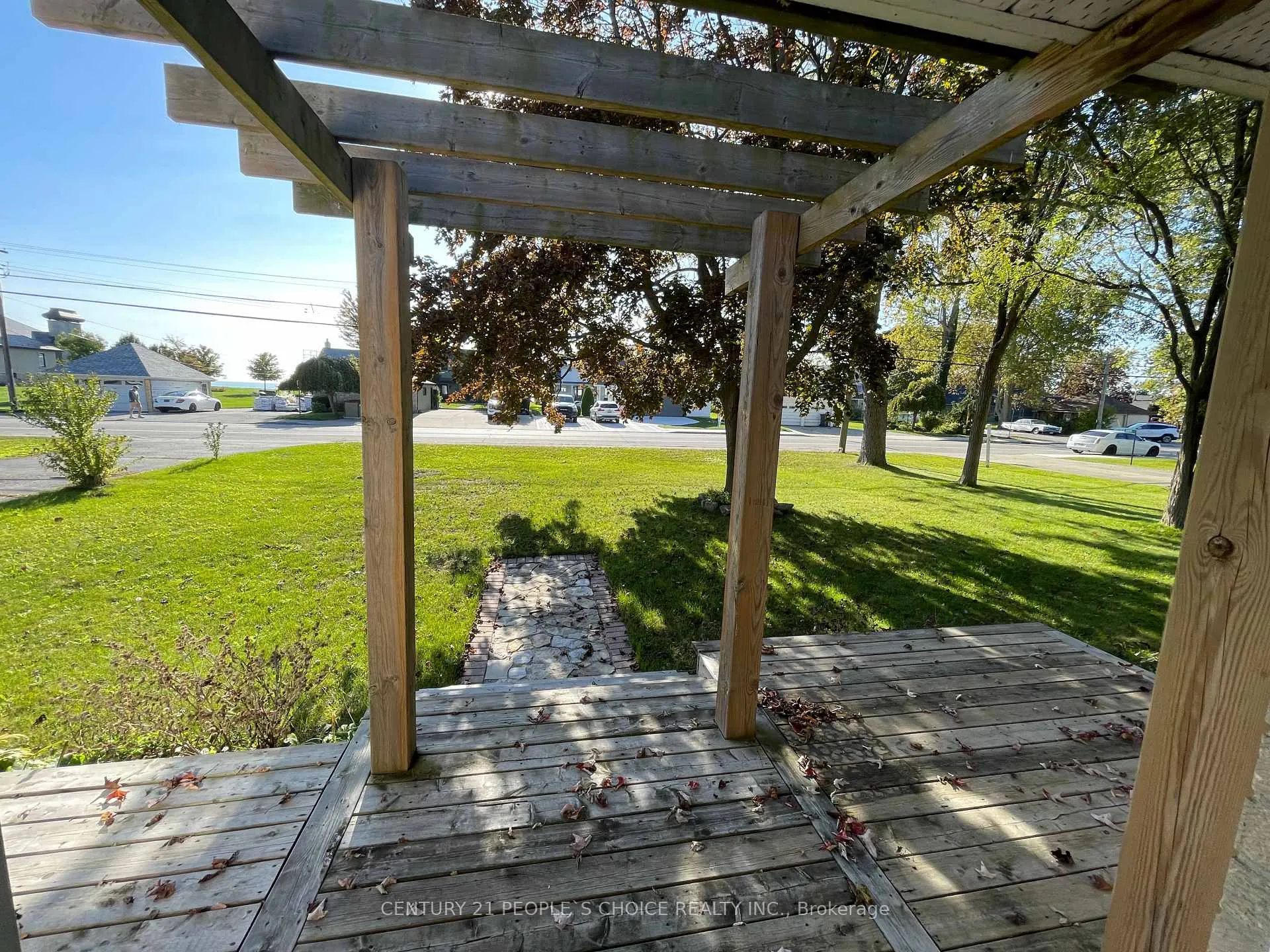 Photo 28 of 335 Robson Road, Windsor — HOMEH