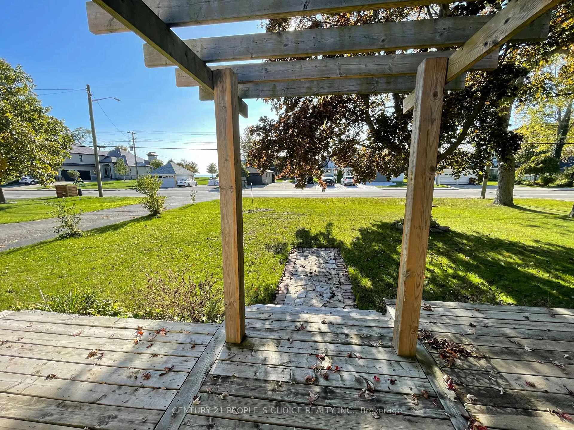 Photo 30 of 335 Robson Road, Windsor — HOMEH