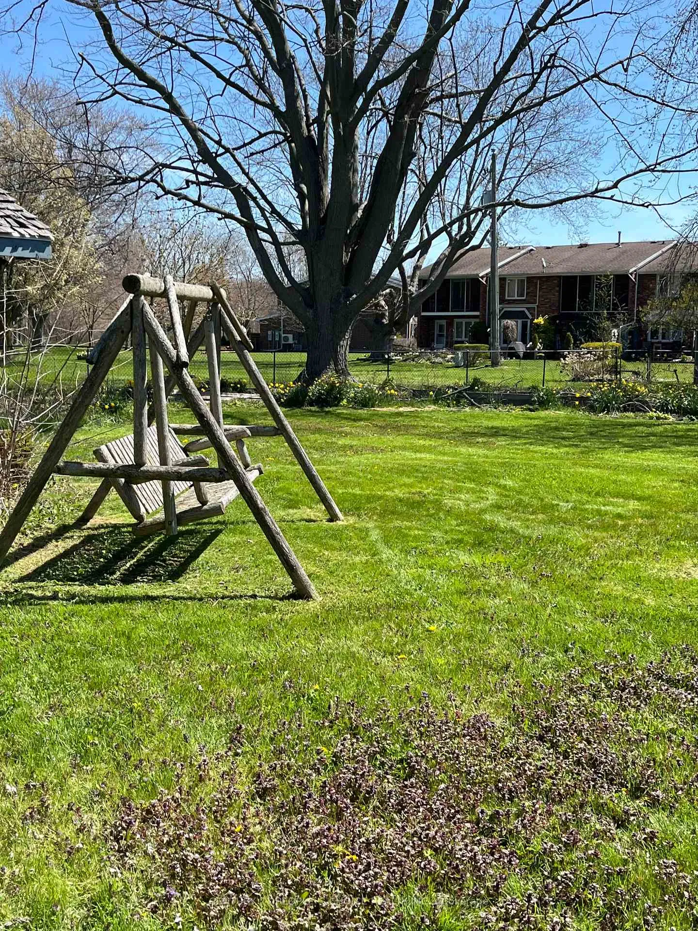 Photo 37 of 335 Robson Road, Windsor — HOMEH