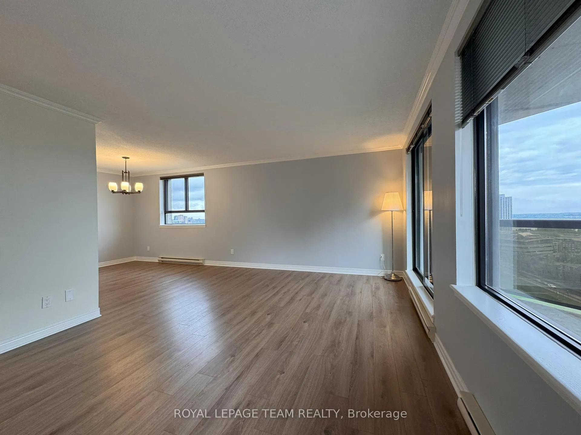 Photo 4 of Unit 1908, 470 Laurier Avenue, Ottawa, Ottawa Centre — HOMEH