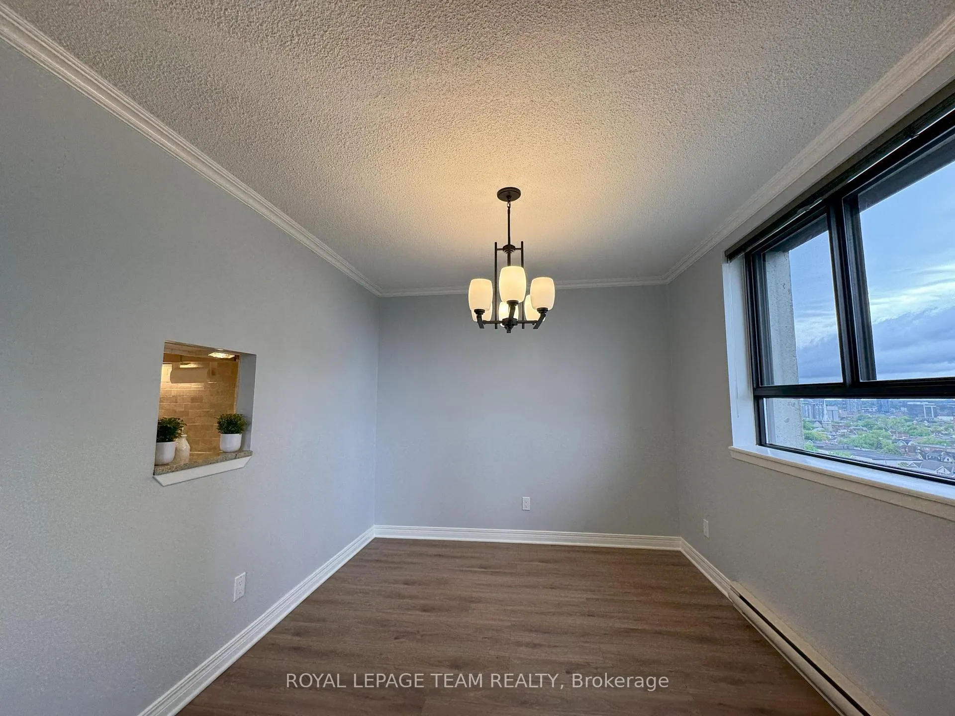 Photo 11 of Unit 1908, 470 Laurier Avenue, Ottawa, Ottawa Centre — HOMEH