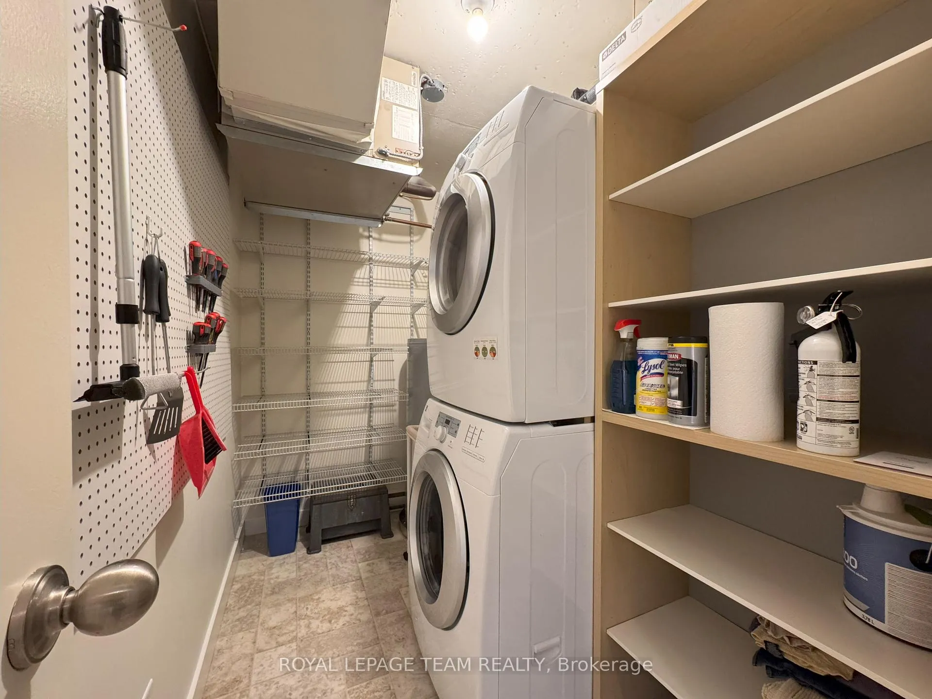Photo 13 of Unit 1908, 470 Laurier Avenue, Ottawa, Ottawa Centre — HOMEH