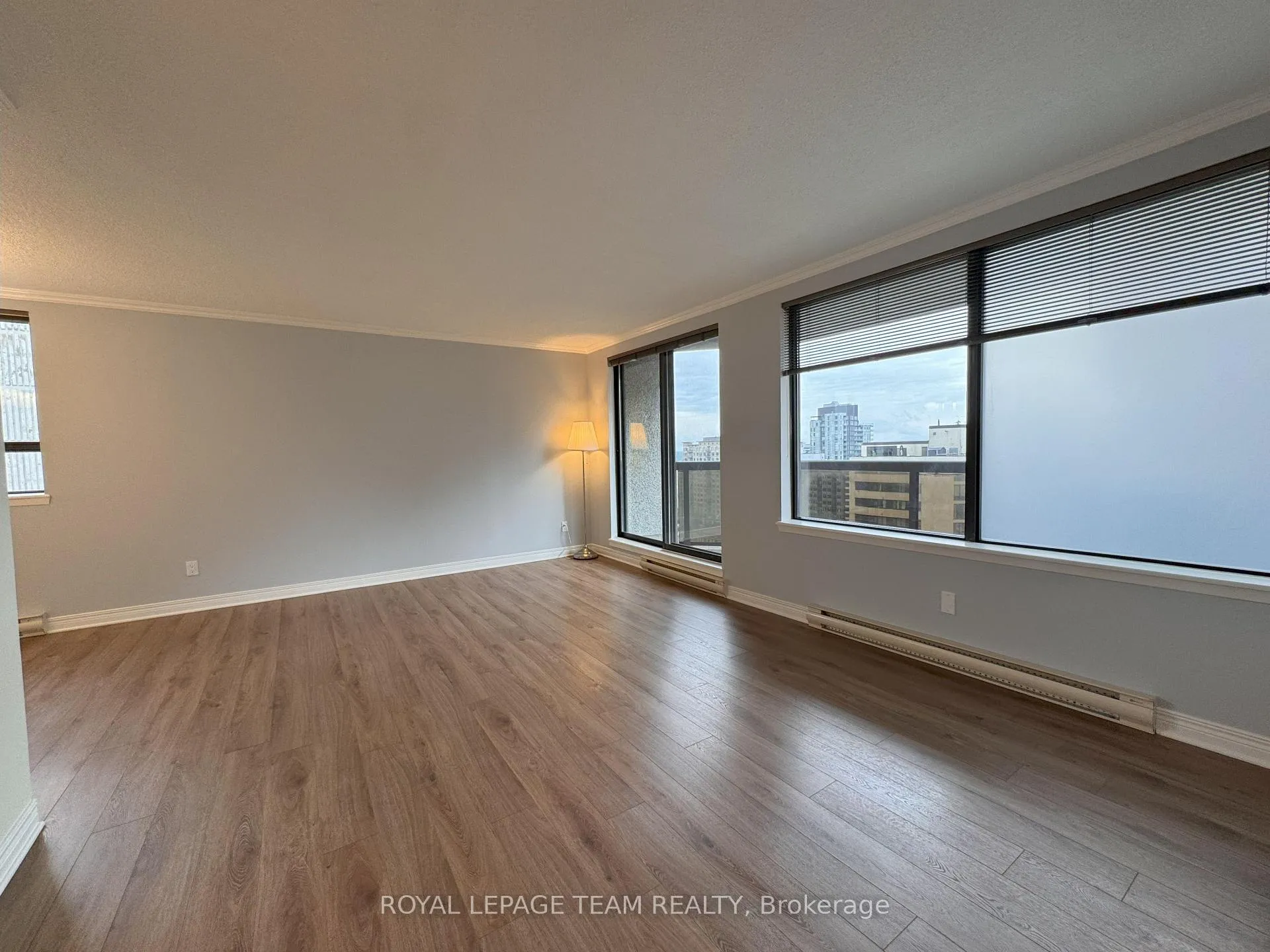 Photo 15 of Unit 1908, 470 Laurier Avenue, Ottawa, Ottawa Centre — HOMEH