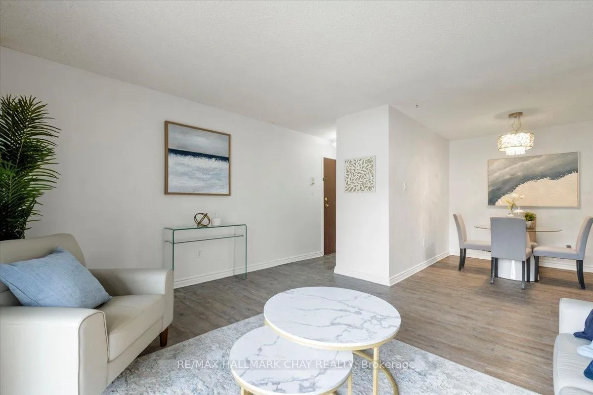 Photo 8 of Unit C2, 183 Edgehill Drive, Barrie, Letitia Heights — HOMEH