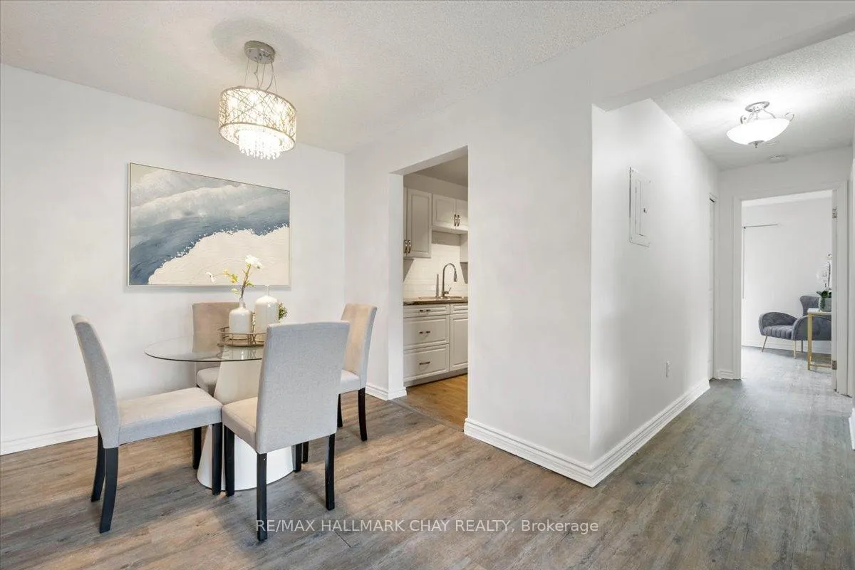 Photo 9 of Unit C2, 183 Edgehill Drive, Barrie, Letitia Heights — HOMEH