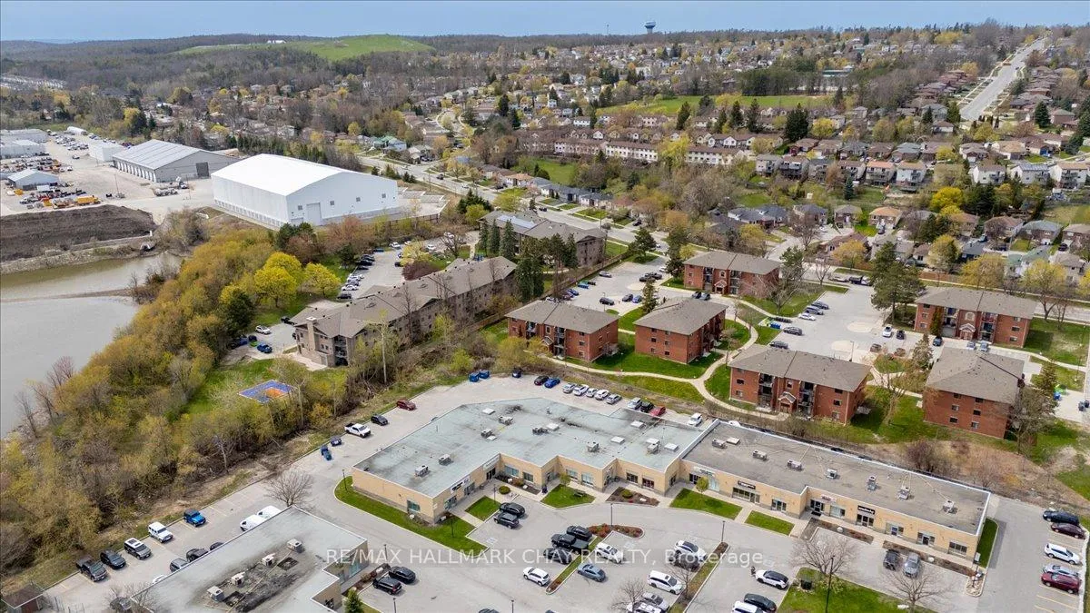 Photo 20 of Unit C2, 183 Edgehill Drive, Barrie, Letitia Heights — HOMEH