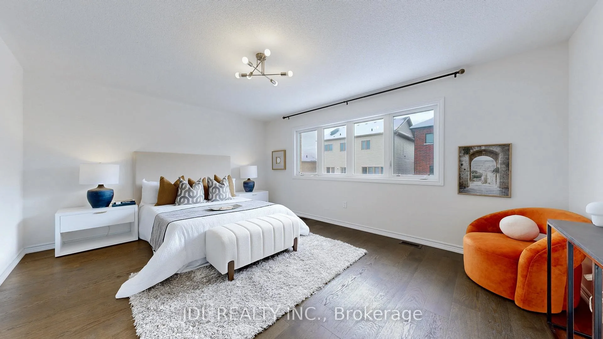 Photo 19 of 103 Connell Drive, Georgina, Keswick North — HOMEH