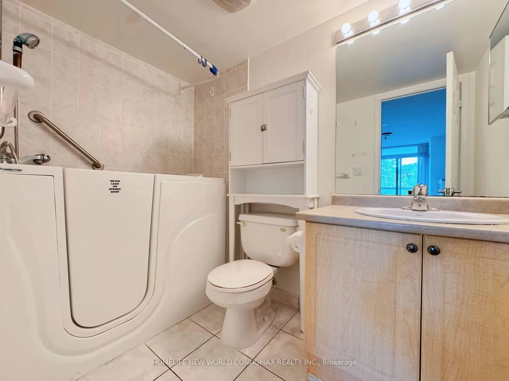 Photo 11 of Unit 512, 68 Grangeway Avenue, Scarborough, Woburn — HOMEH