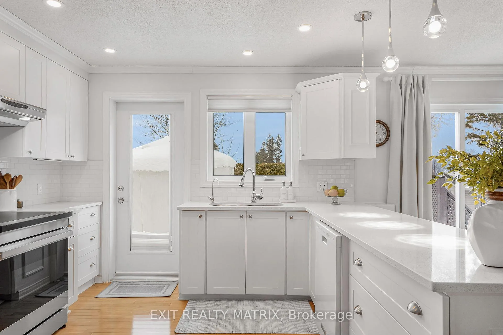 Photo 10 of 636 Front Road, Champlain, L'Orignal — HOMEH