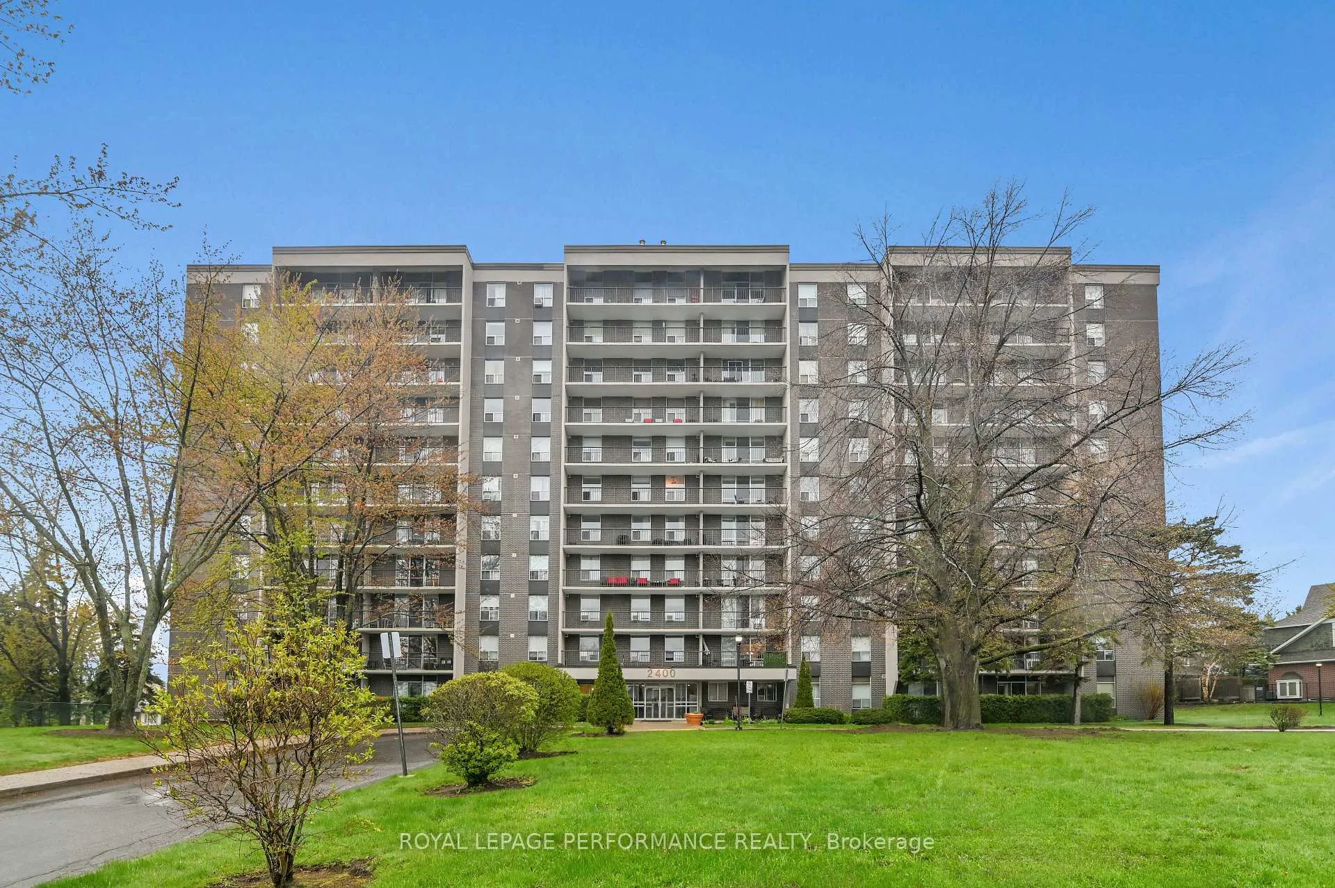 Photo 1 of Unit 307, 2400 Virginia Drive, Ottawa, Guildwood Estates - Urbandale Acres — HOMEH
