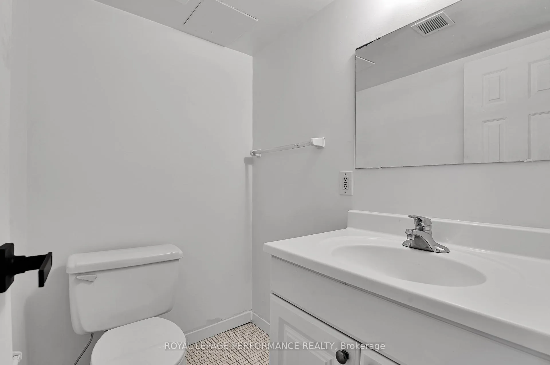Photo 27 of Unit 307, 2400 Virginia Drive, Ottawa, Guildwood Estates - Urbandale Acres — HOMEH