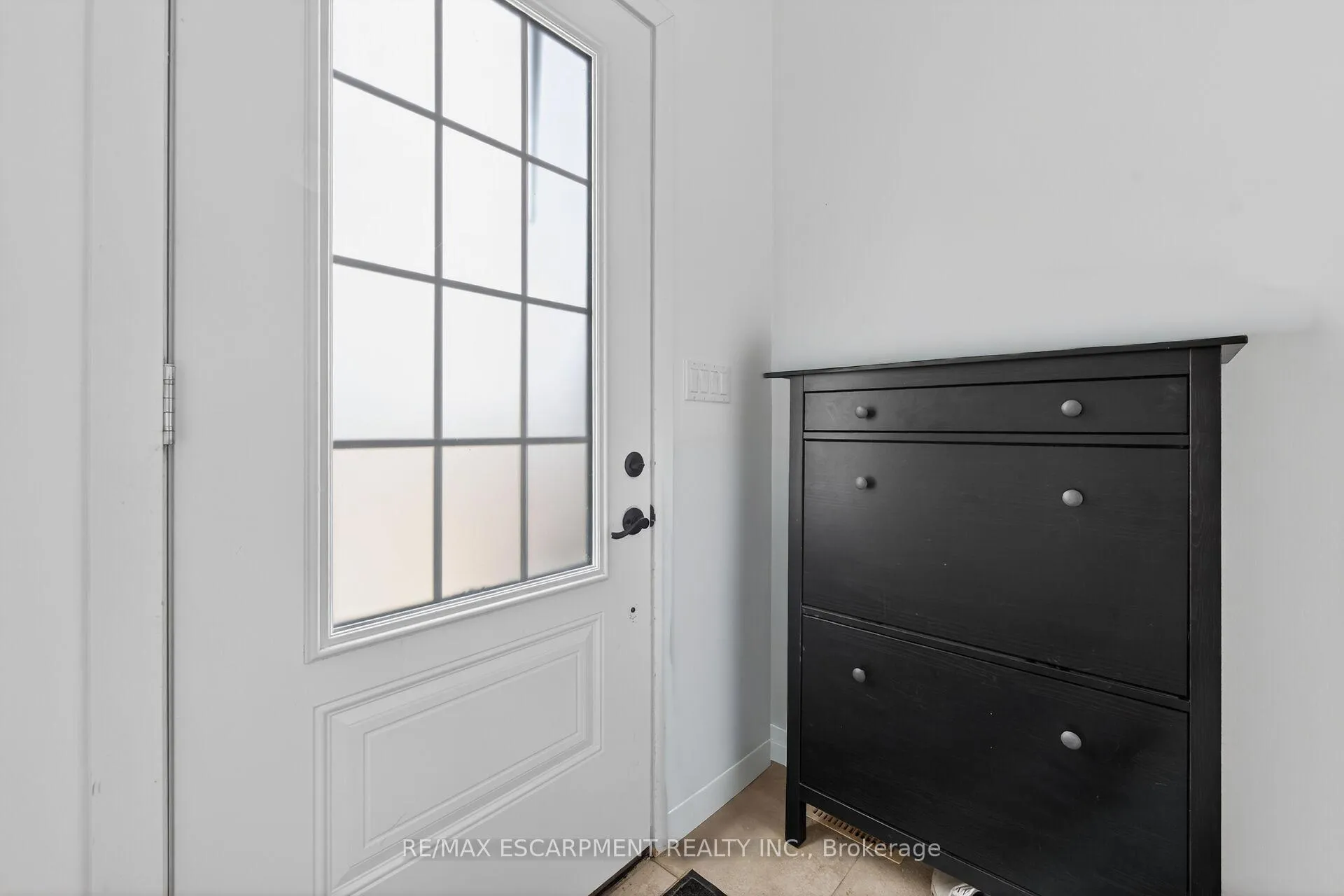 Photo 27 of 167 Walnut Street S, Hamilton, Corktown — HOMEH