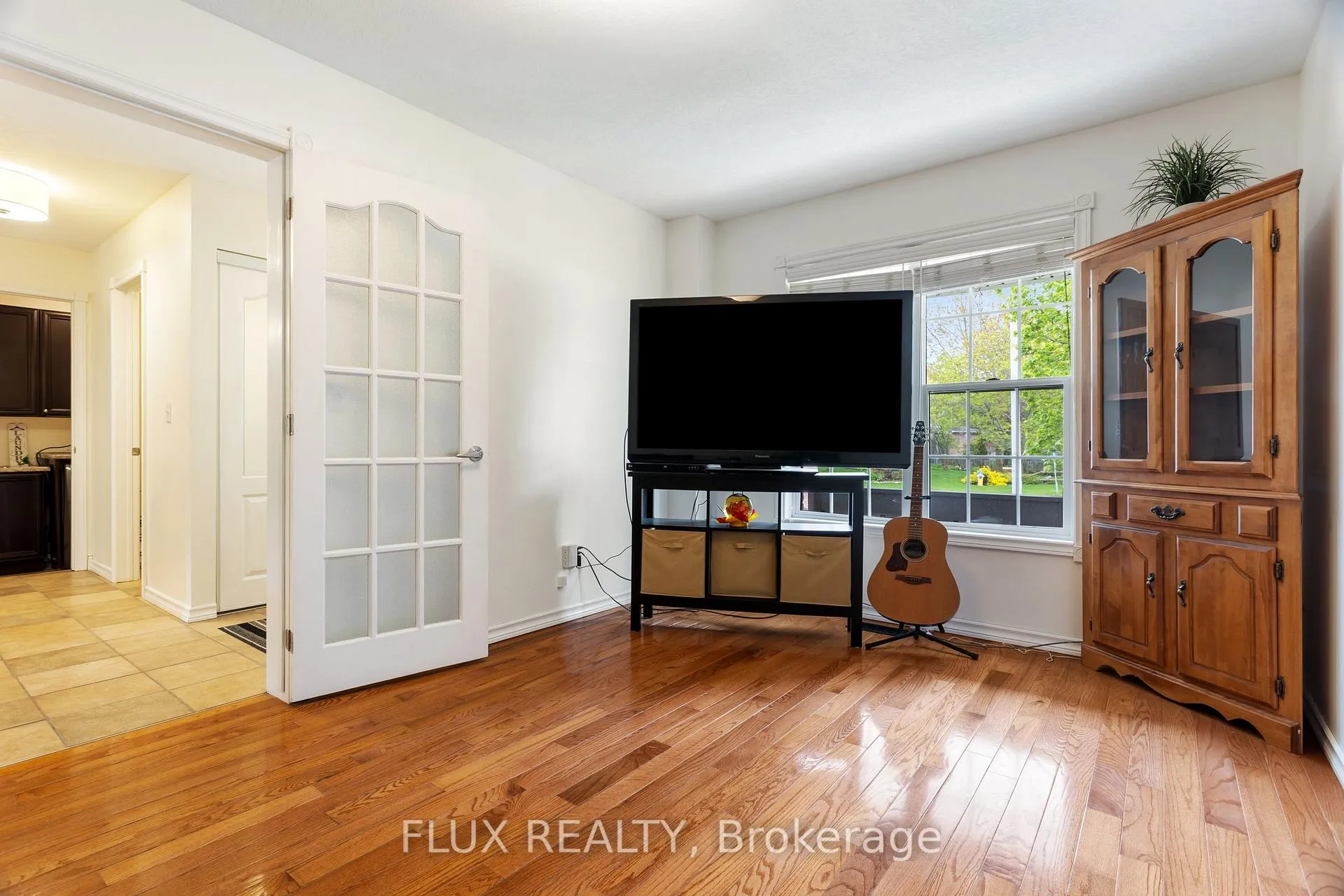 Photo 7 of 1 Hilltop Drive, North Dumfries — HOMEH