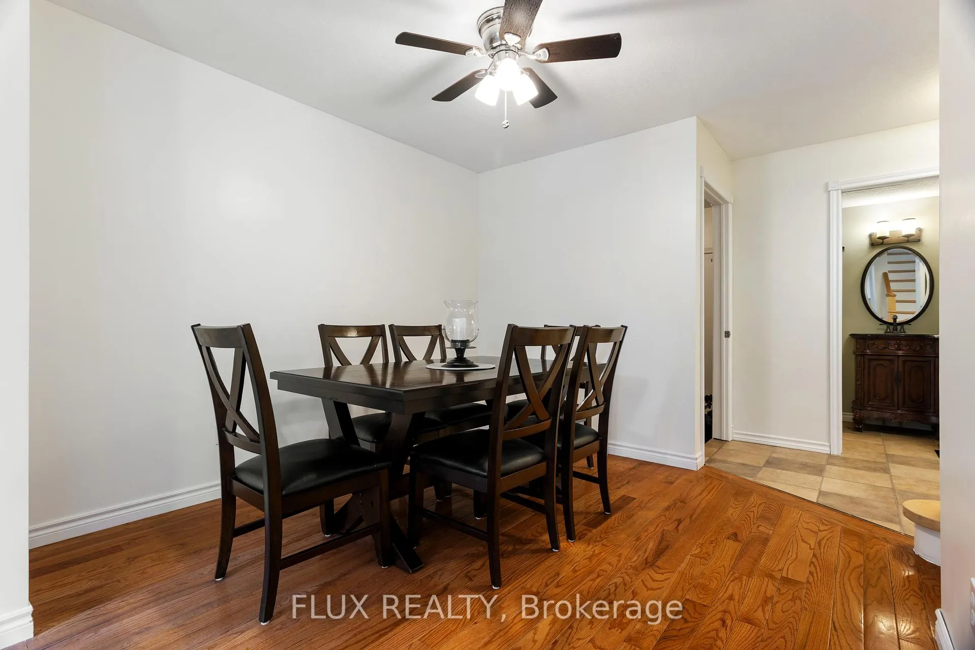 Photo 10 of 1 Hilltop Drive, North Dumfries — HOMEH