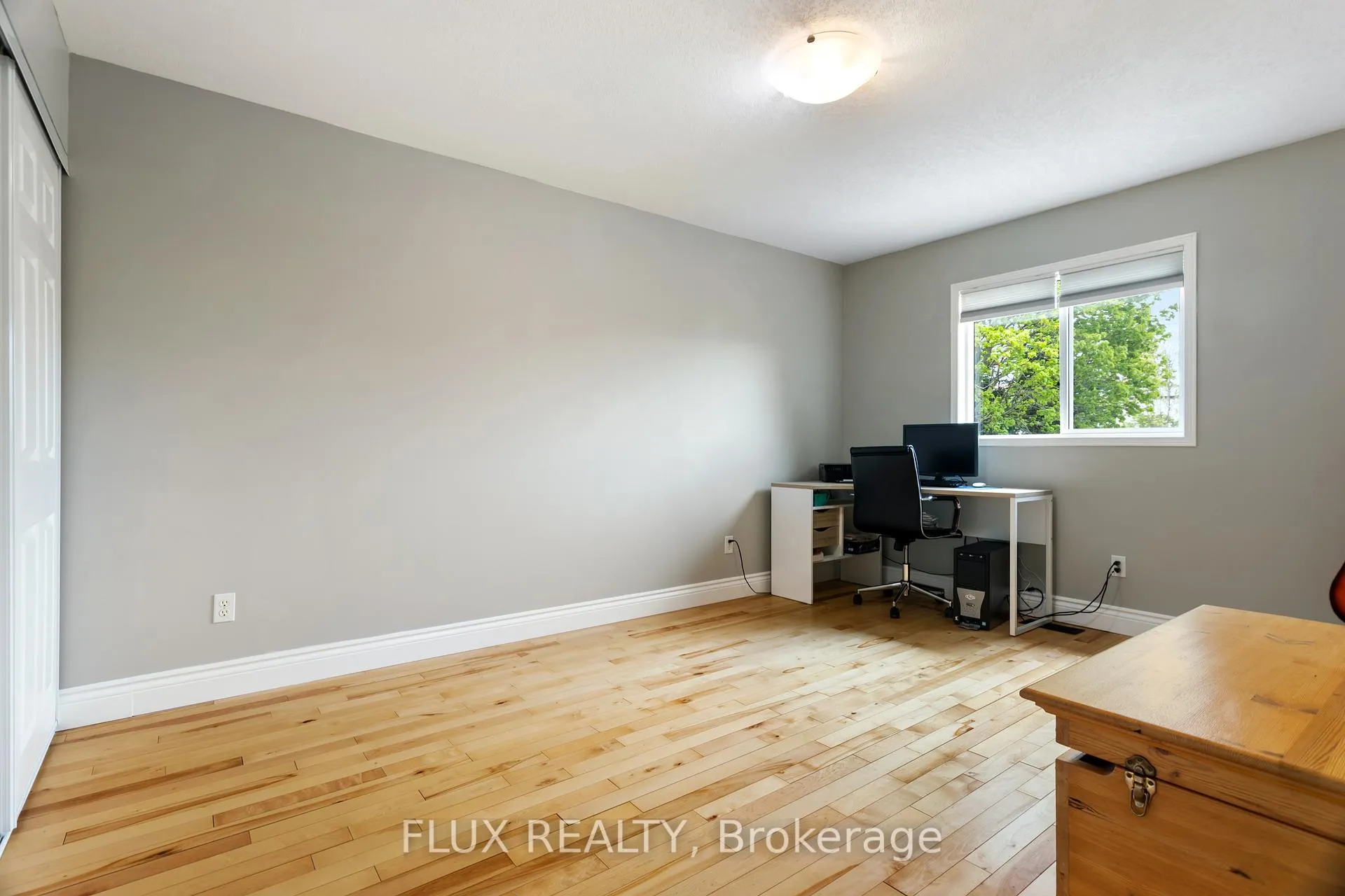 Photo 22 of 1 Hilltop Drive, North Dumfries — HOMEH