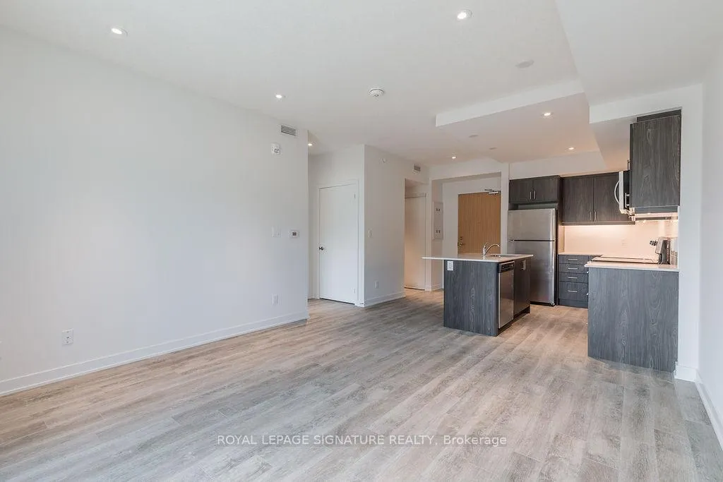 Photo 8 of Unit 207, 16 Markle Crescent, Hamilton, Ancaster — HOMEH
