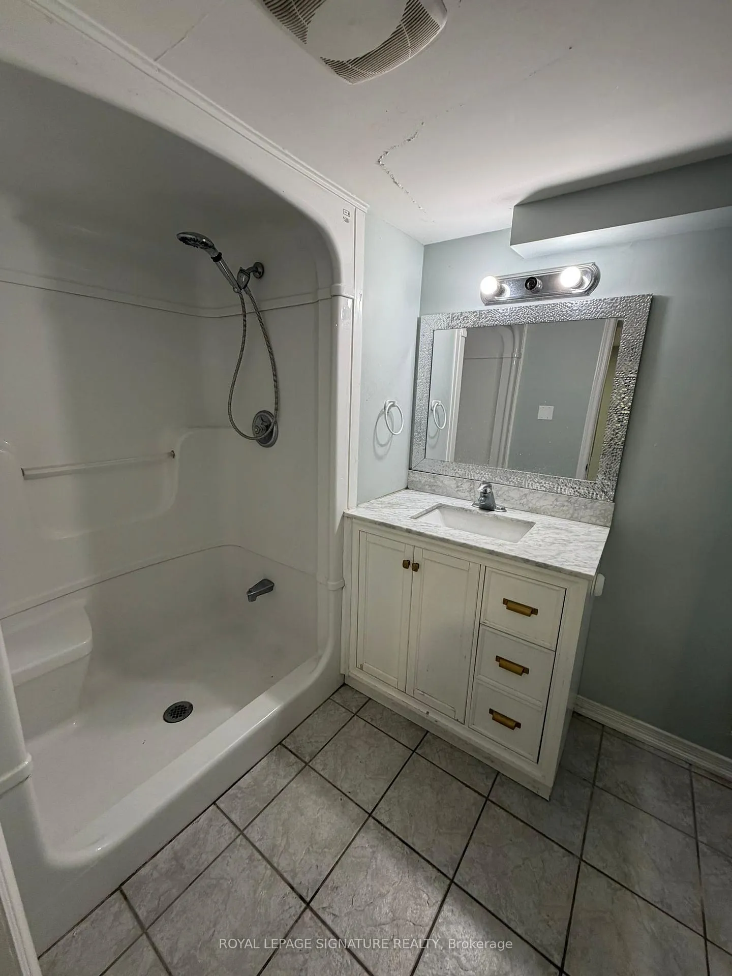 Photo 11 of Unit Lower Level, 3147 Mayfield Road, Brampton, Snelgrove — HOMEH
