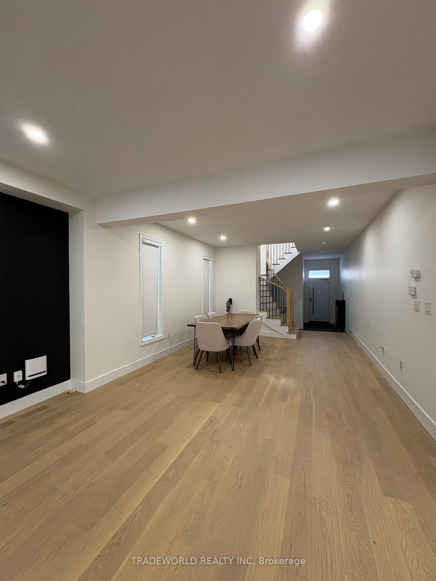 Photo 5 of 197 Harbord Street, Markham, Berczy — HOMEH