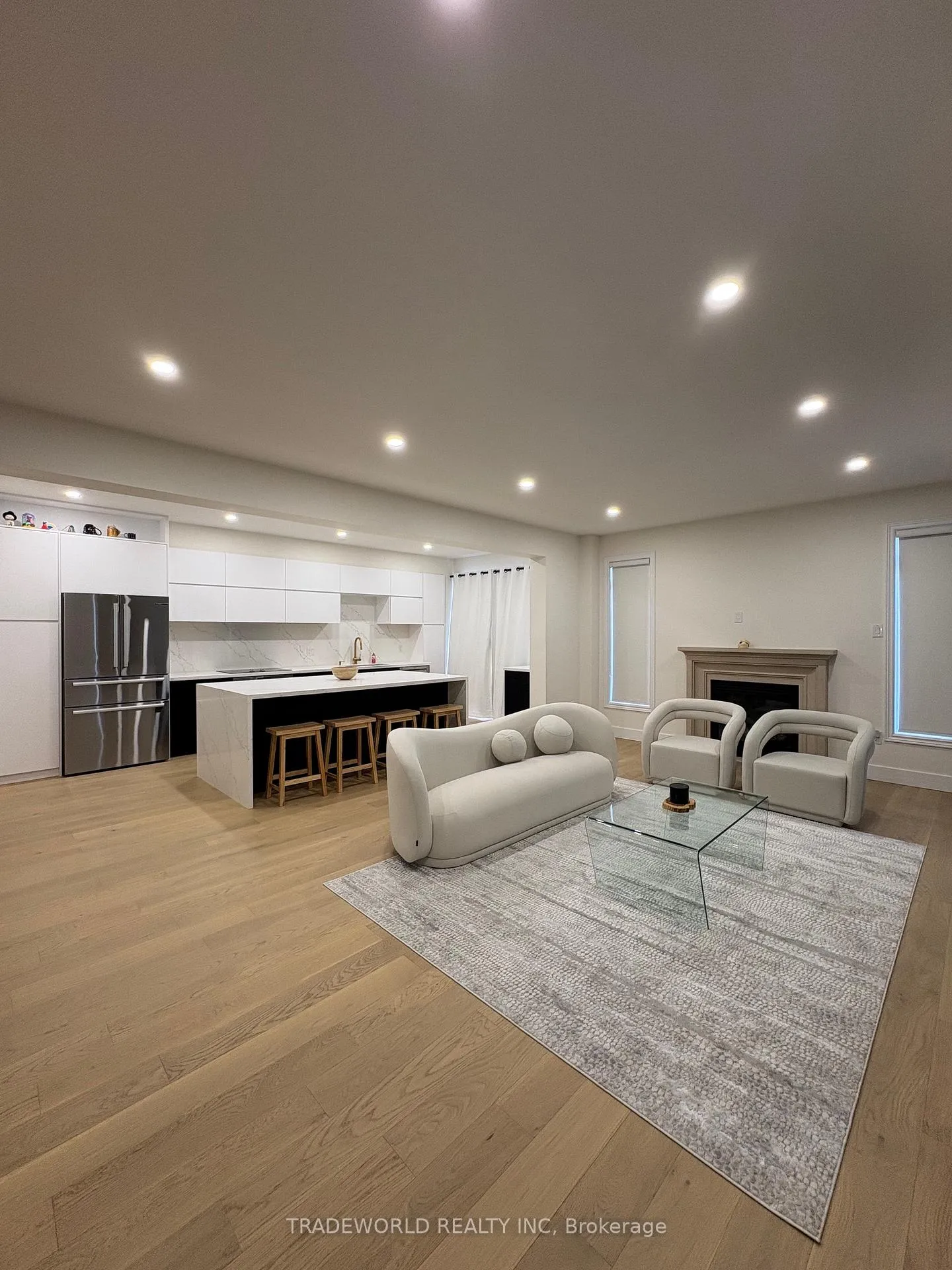 Photo 8 of 197 Harbord Street, Markham, Berczy — HOMEH