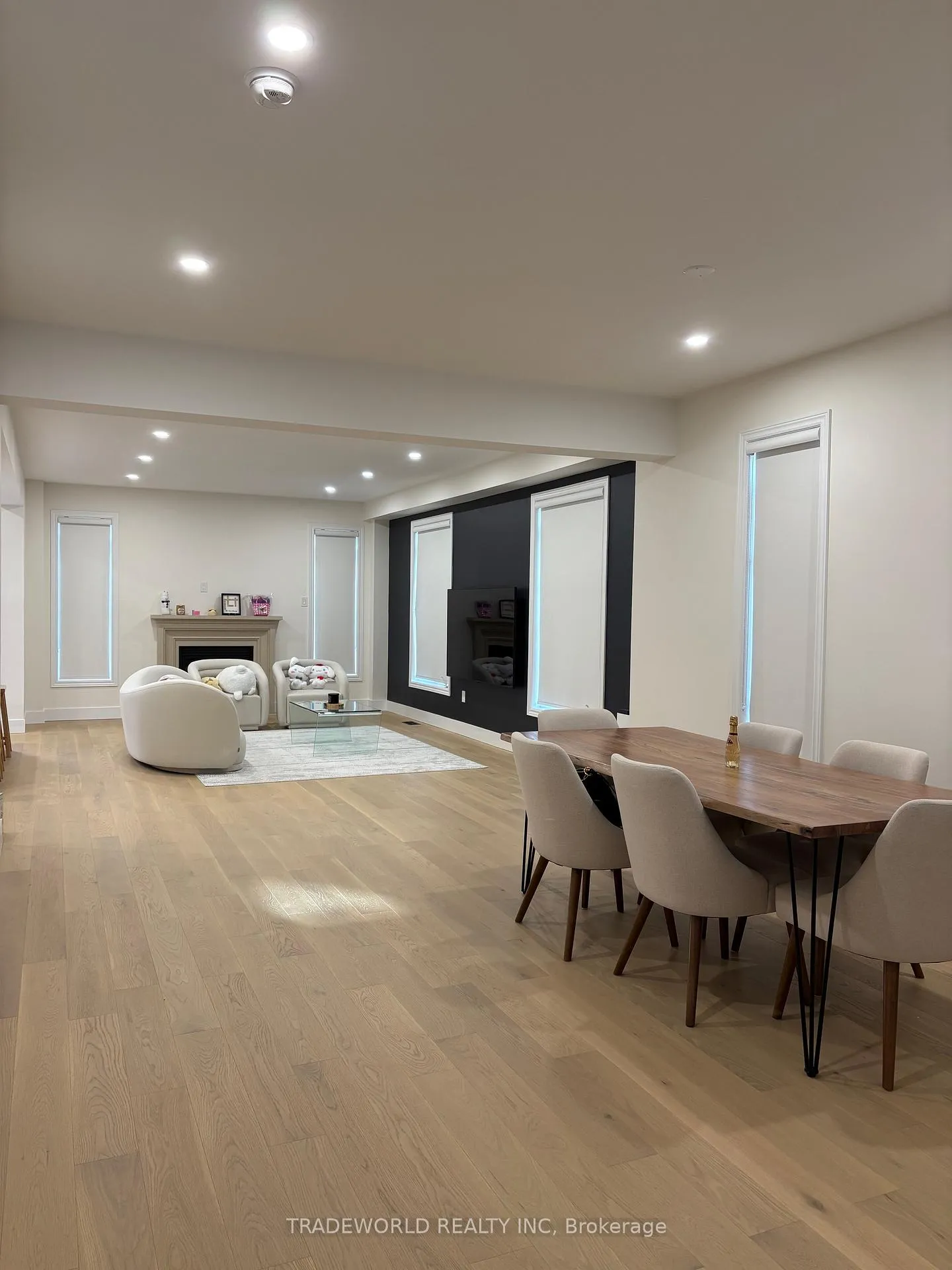 Photo 13 of 197 Harbord Street, Markham, Berczy — HOMEH