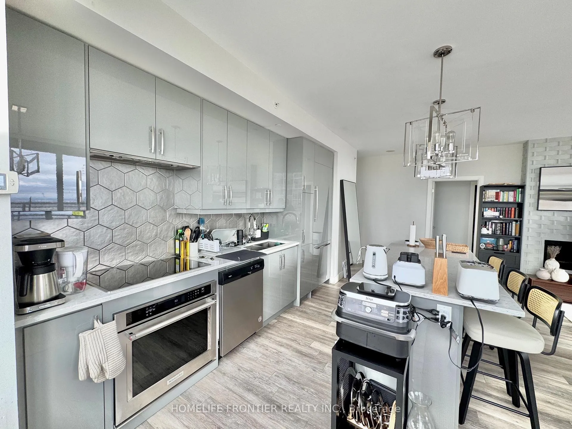 Photo 11 of Unit 2106, 2900 Highway 7 Road, Vaughan, Concord — HOMEH