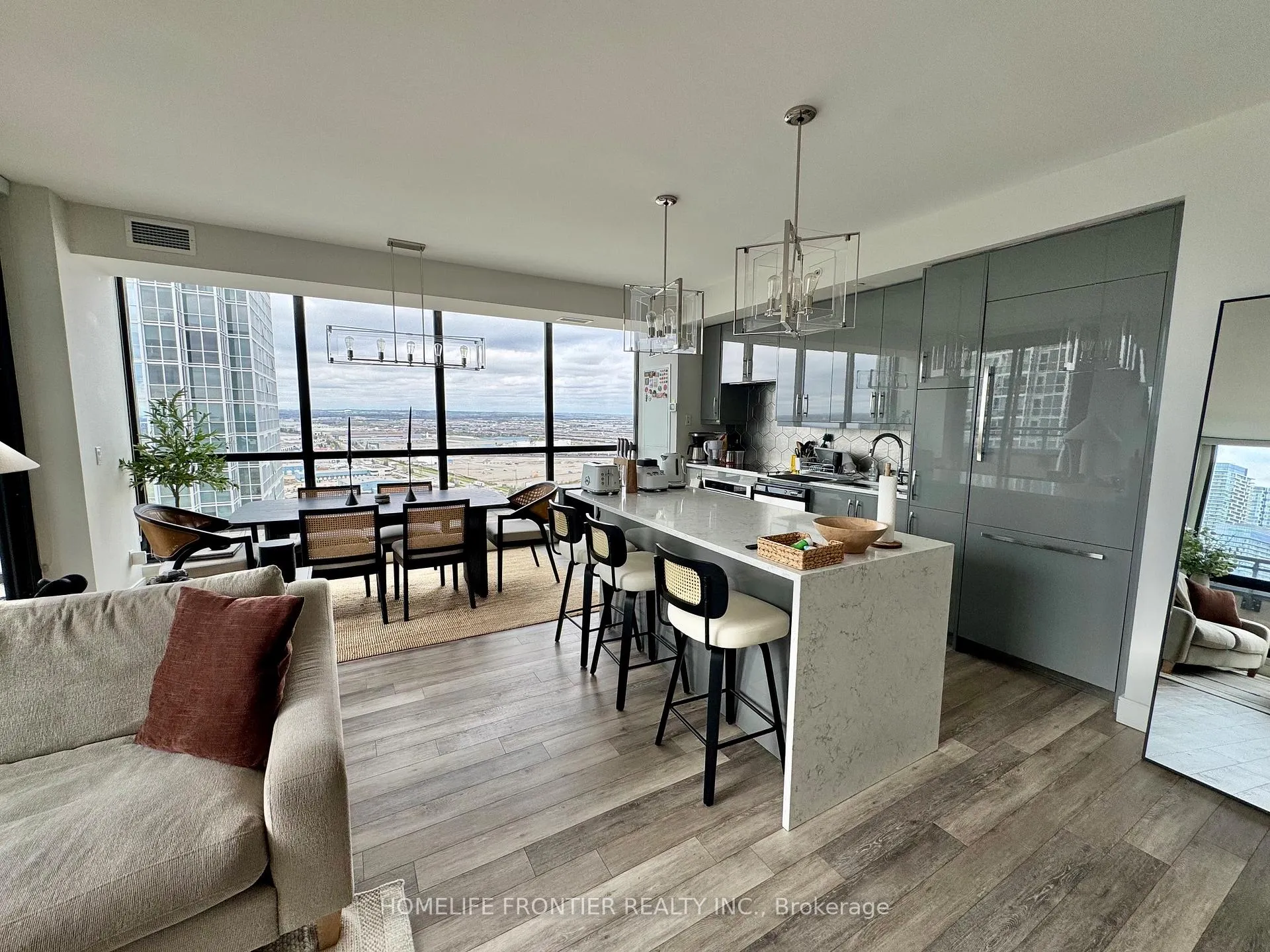 Photo 15 of Unit 2106, 2900 Highway 7 Road, Vaughan, Concord — HOMEH