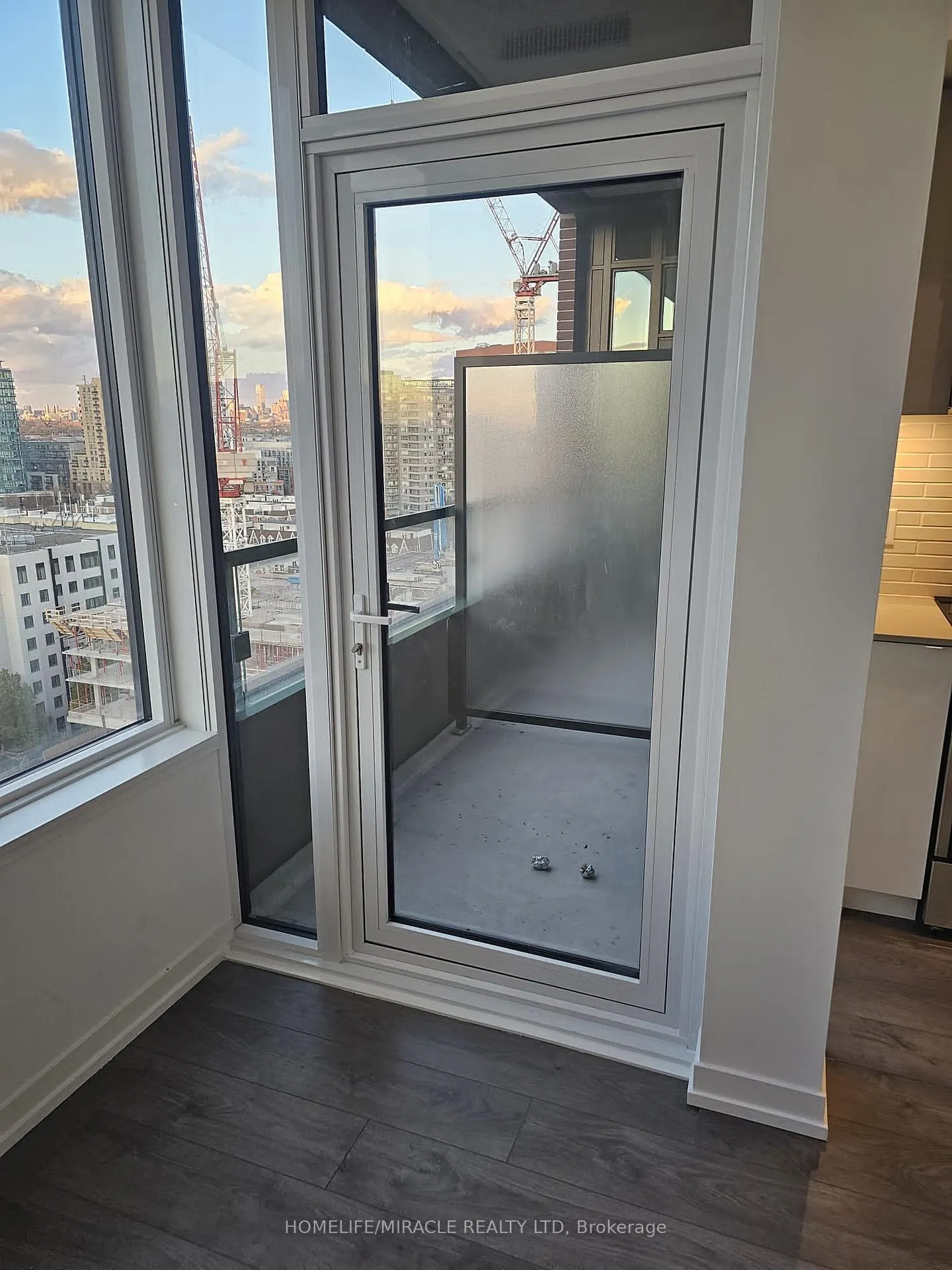 Photo 8 of Unit 1118, 270 Dufferin Street, Toronto, South Parkdale — HOMEH