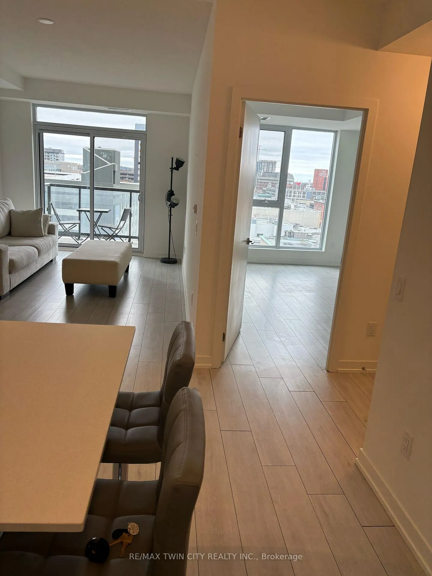 Photo 3 of Unit 606, 55 Duke Street W, Kitchener — HOMEH