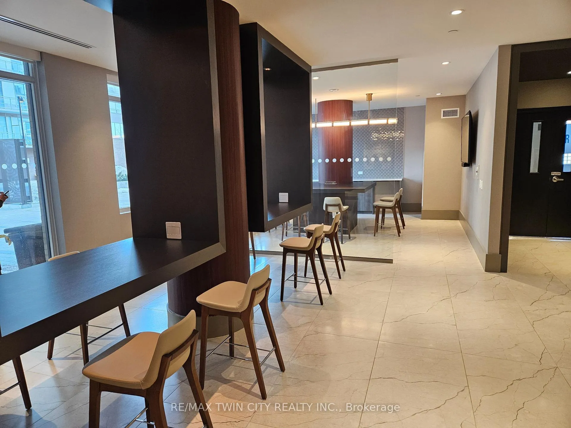 Photo 16 of Unit 606, 55 Duke Street W, Kitchener — HOMEH