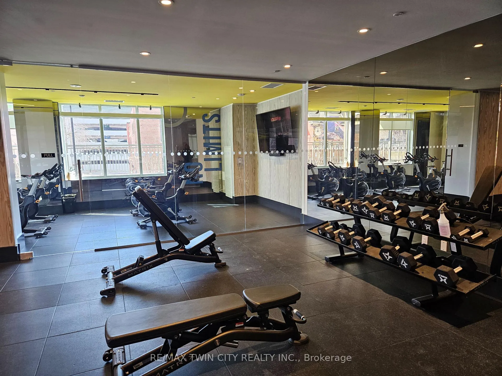 Photo 19 of Unit 606, 55 Duke Street W, Kitchener — HOMEH