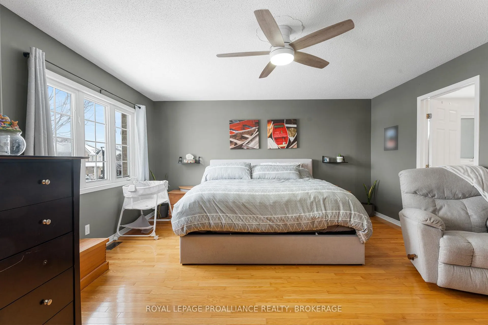 Photo 18 of 975 Bluffwood Avenue, Kingston, Kingston East (Incl Barret Crt) — HOMEH