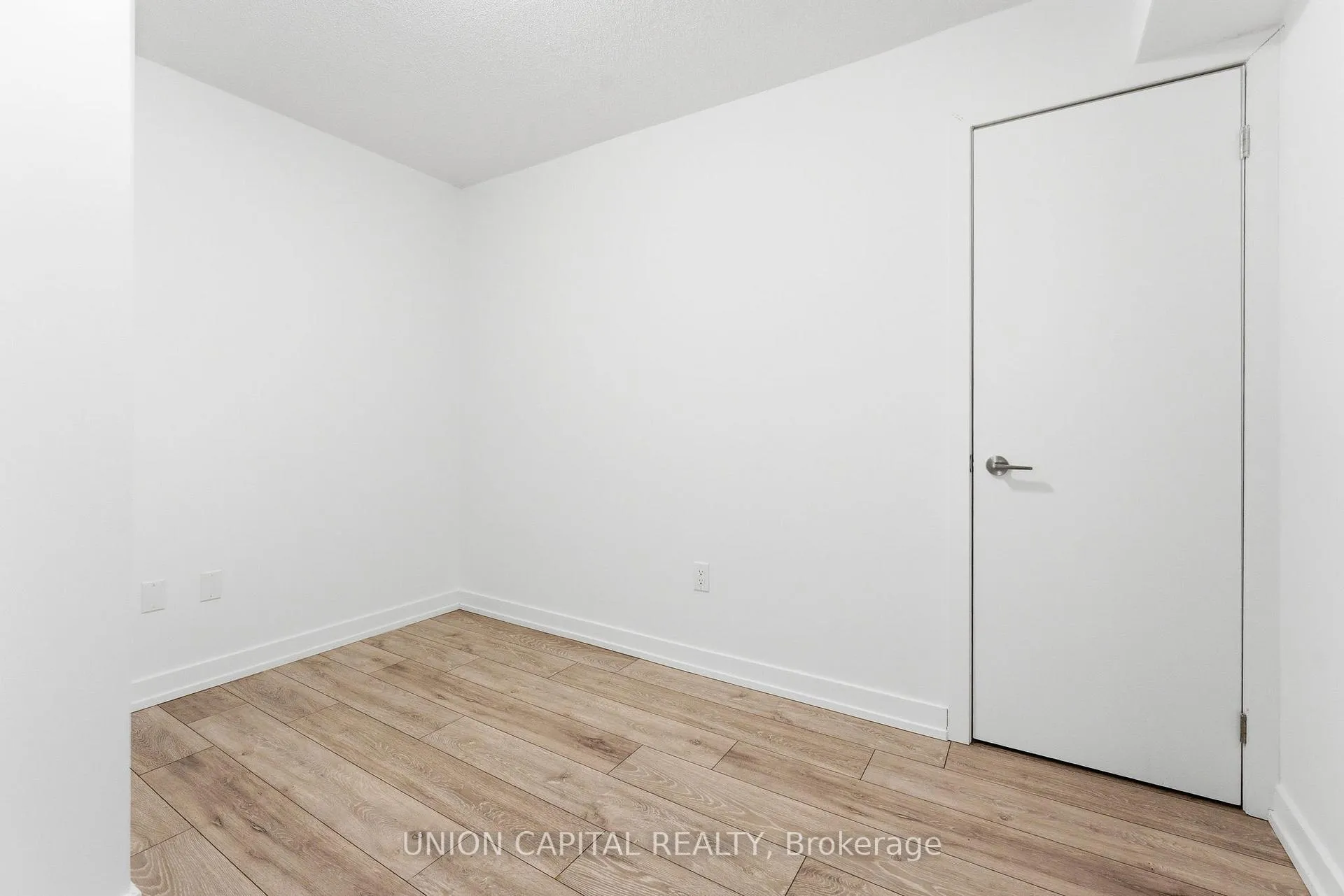 Photo 10 of Unit 1403, 1455 Celebration Drive, Pickering, Bay Ridges — HOMEH