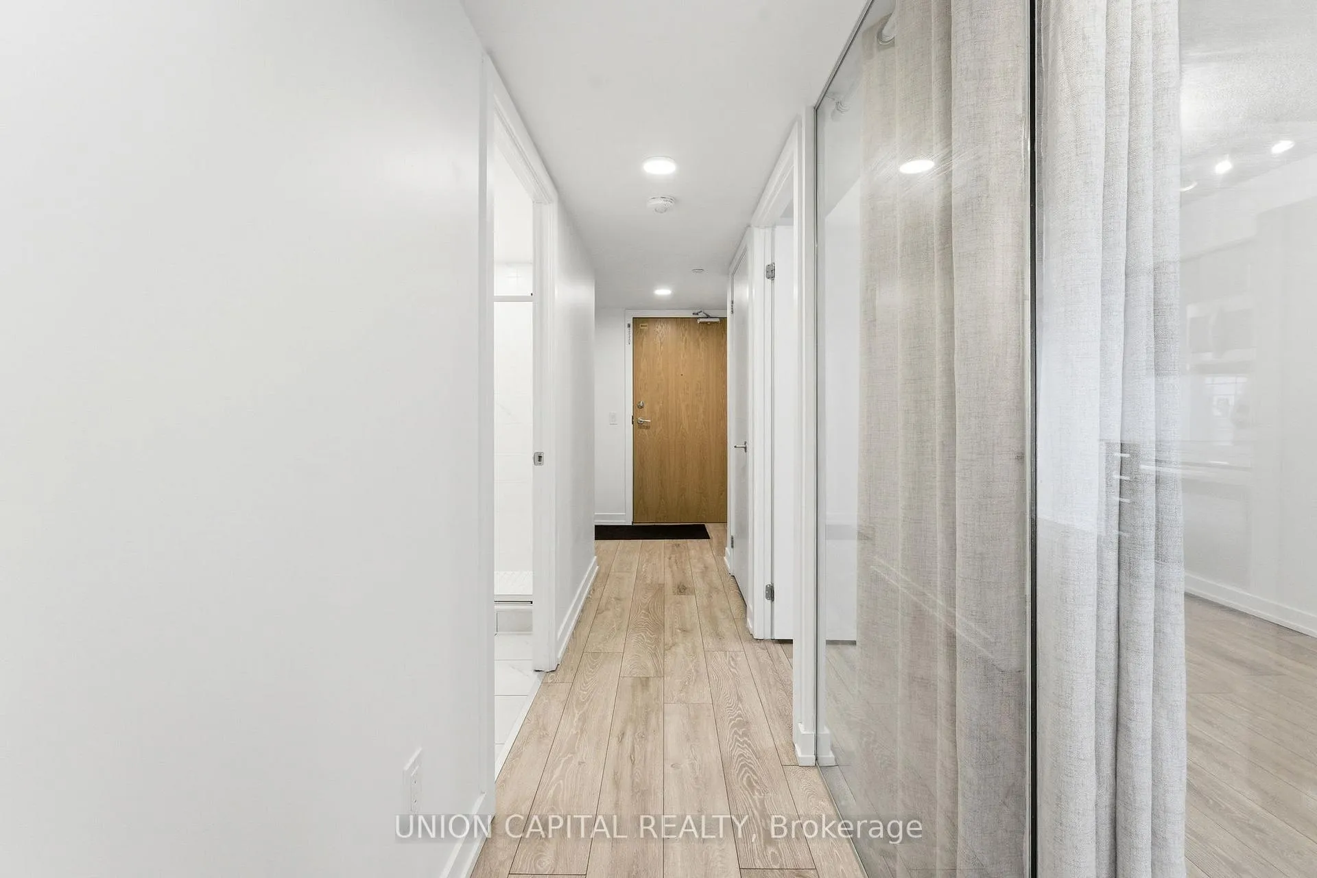 Photo 13 of Unit 1403, 1455 Celebration Drive, Pickering, Bay Ridges — HOMEH