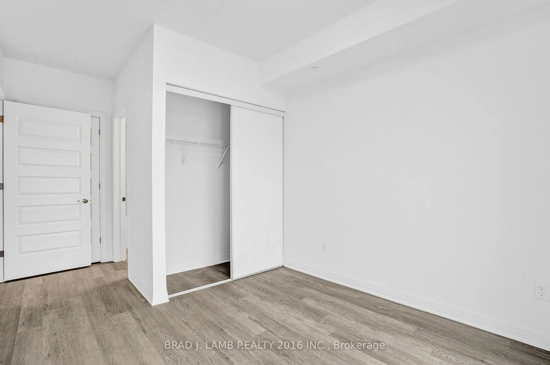 Photo 10 of Unit 507, 490 Gordon Krantz Avenue, Milton, Walker — HOMEH