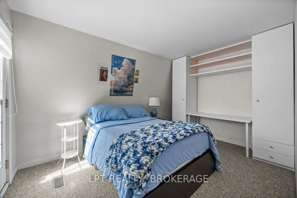 Photo 19 of 570 Frontenac Street, Kingston, East of Sir John A. Blvd — HOMEH
