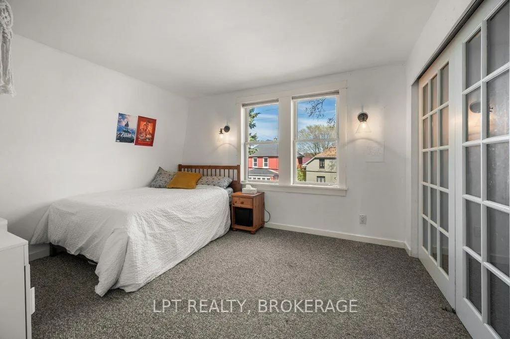Photo 24 of 570 Frontenac Street, Kingston, East of Sir John A. Blvd — HOMEH
