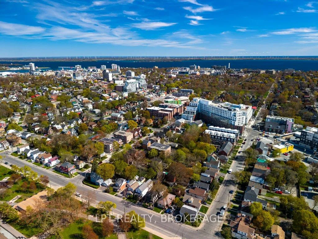 Photo 40 of 570 Frontenac Street, Kingston, East of Sir John A. Blvd — HOMEH