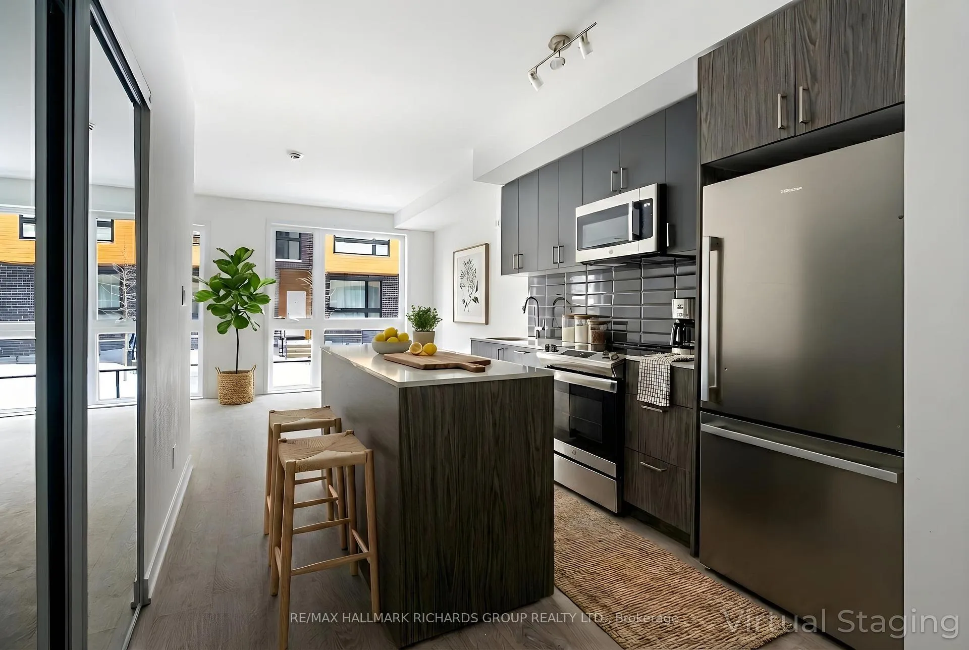 Photo 4 of Unit 23, 35 Birchcliff Avenue, Scarborough, Birchcliffe-Cliffside — HOMEH