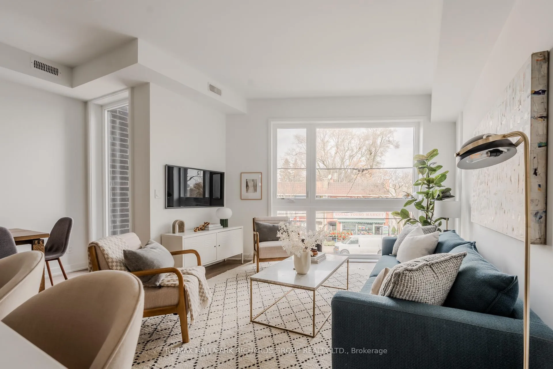 Photo 8 of Unit 35, 35 Birchcliff Avenue, Scarborough, Birchcliffe-Cliffside — HOMEH