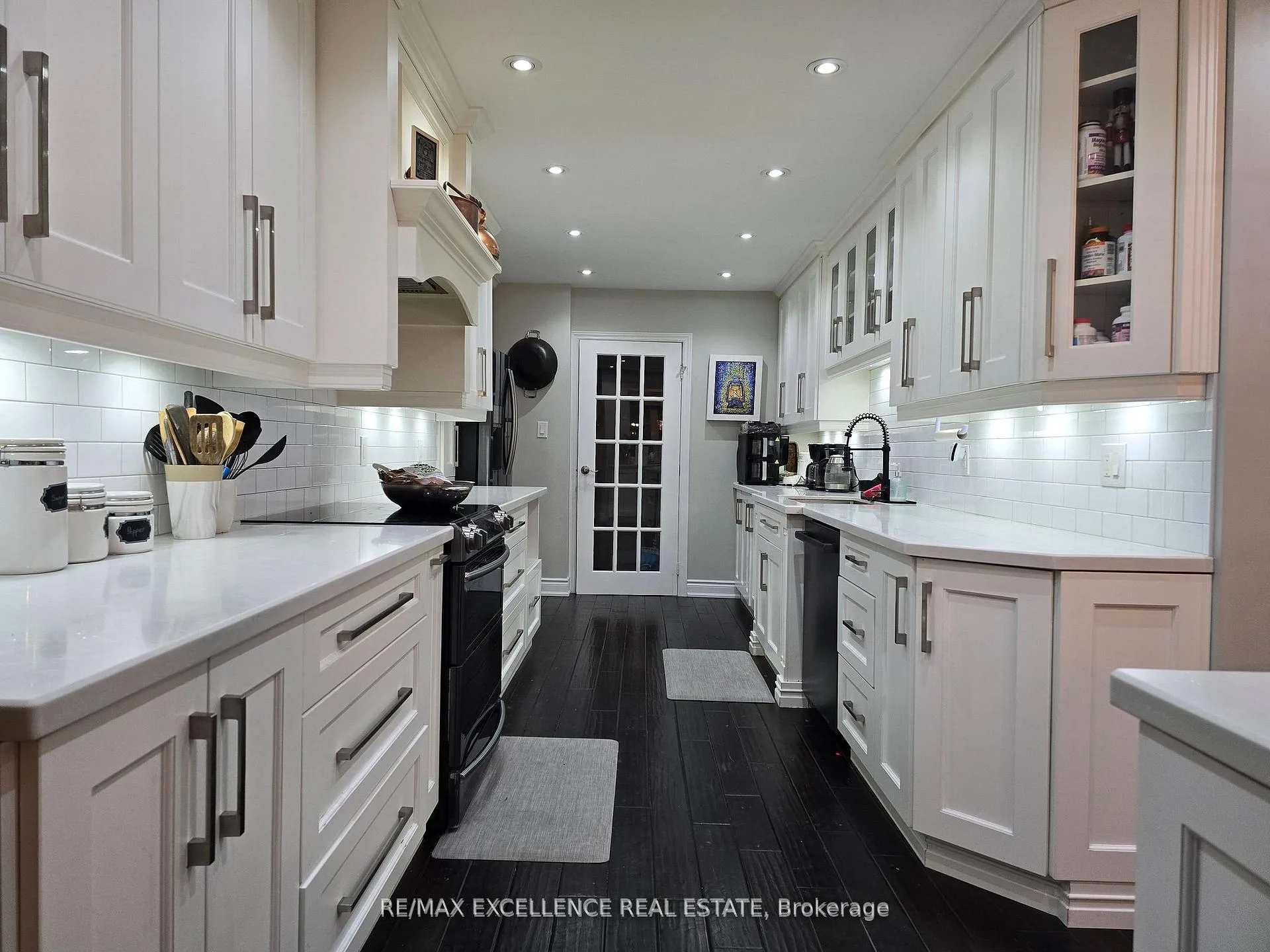 Photo 3 of Unit ( Upper Only ), 50 Elizabeth Street, Brampton, Downtown Brampton — HOMEH