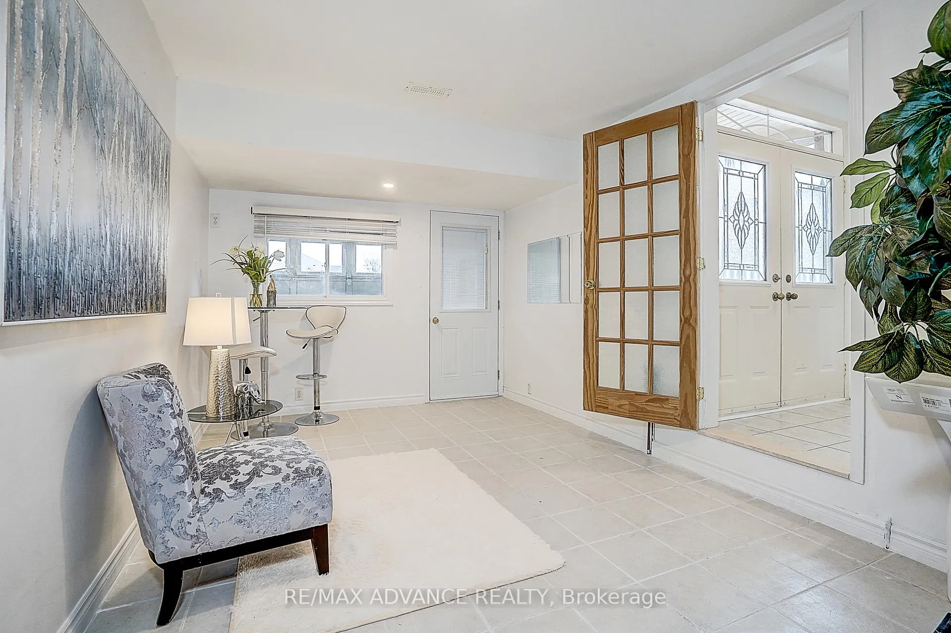 Photo 24 of 140 Vanguard Road, Vaughan, Patterson — HOMEH