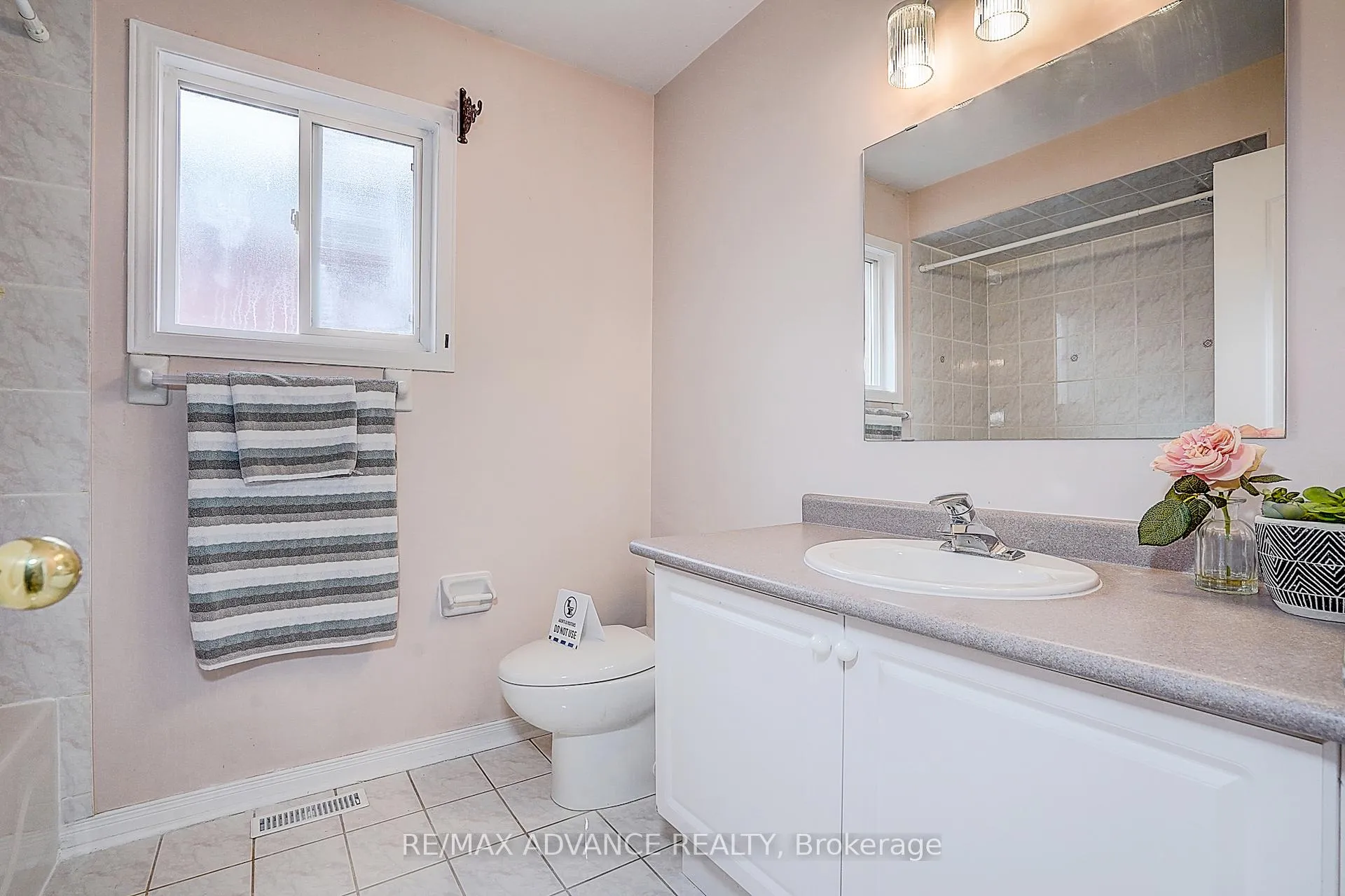 Photo 34 of 140 Vanguard Road, Vaughan, Patterson — HOMEH