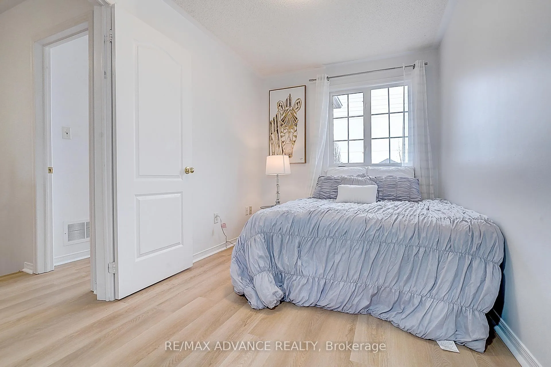 Photo 36 of 140 Vanguard Road, Vaughan, Patterson — HOMEH
