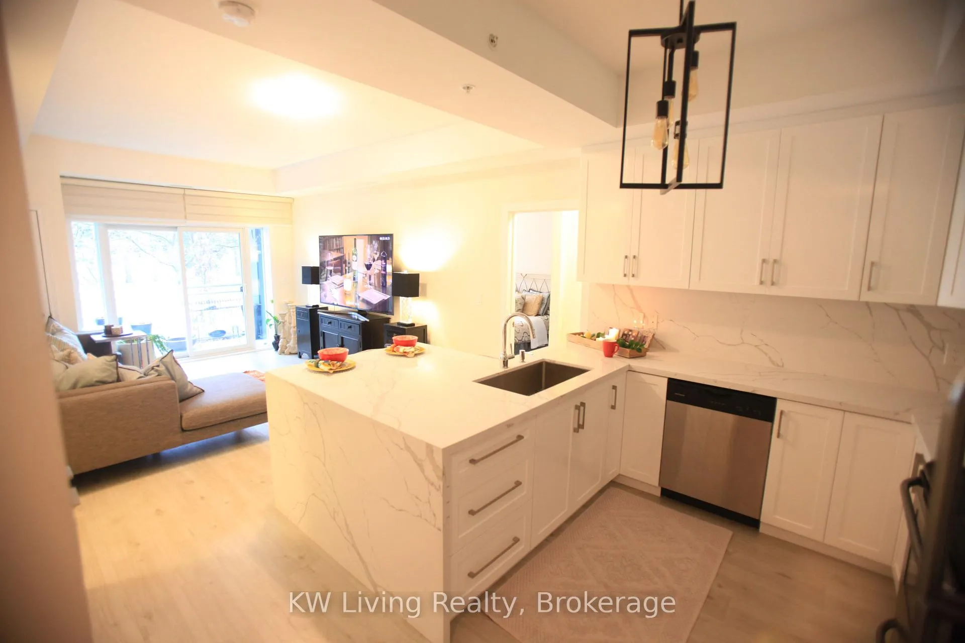 Photo 2 of Unit 210, 650 Gordon Street, Whitby, Port Whitby — HOMEH
