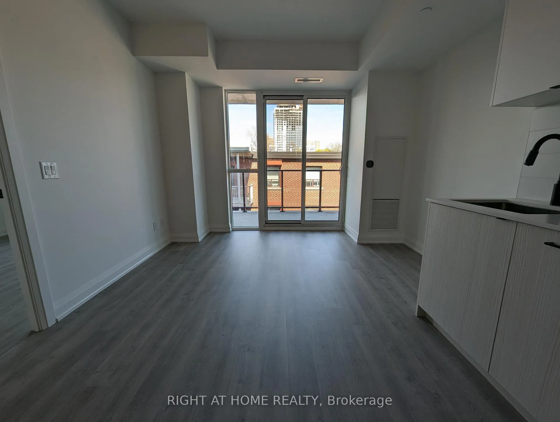 Photo 6 of Unit 313, 2369 Danforth Avenue, Toronto, East End-Danforth — HOMEH