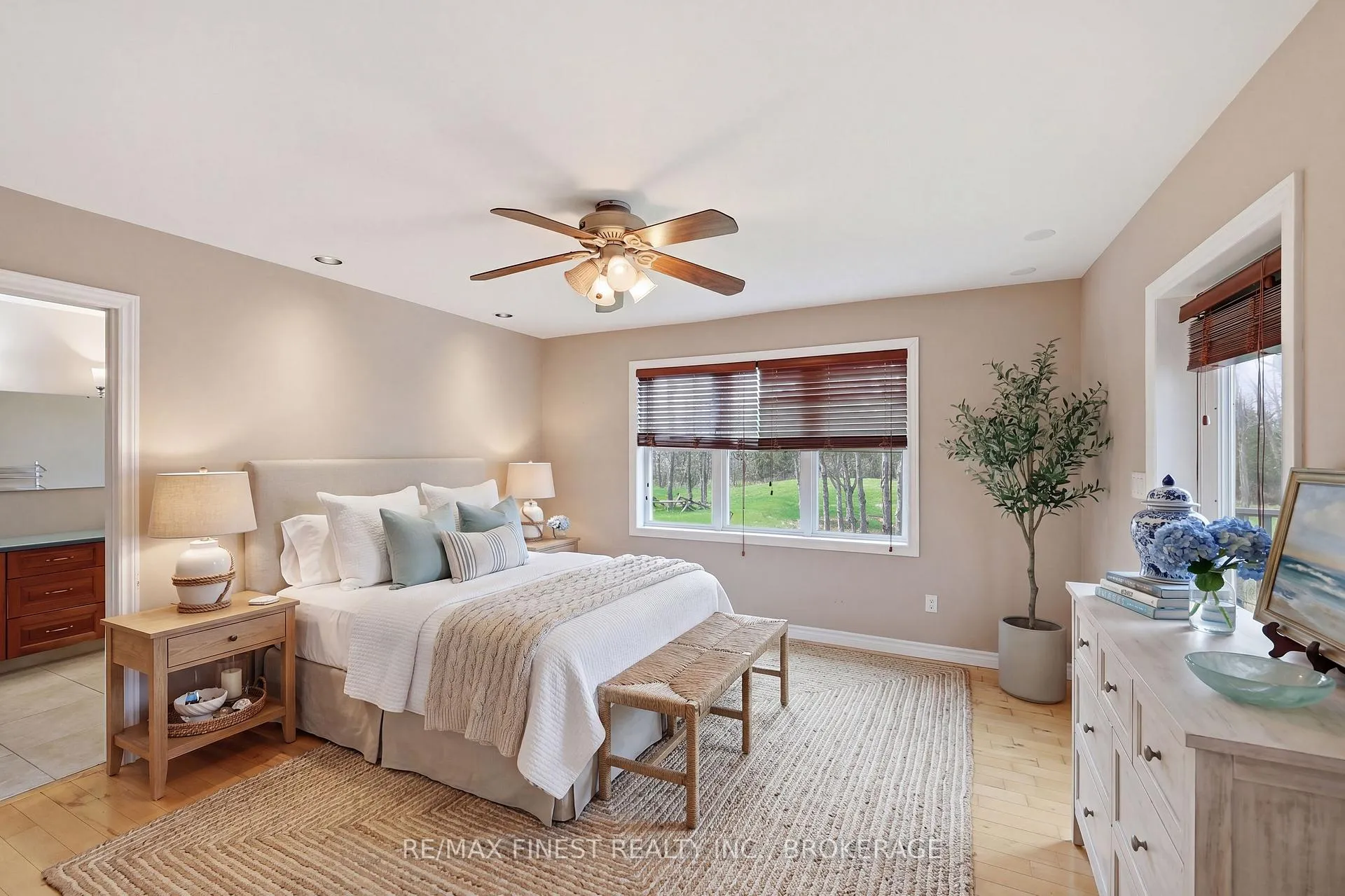 Photo 17 of 2926 Lake Road, Frontenac, Frontenac South — HOMEH