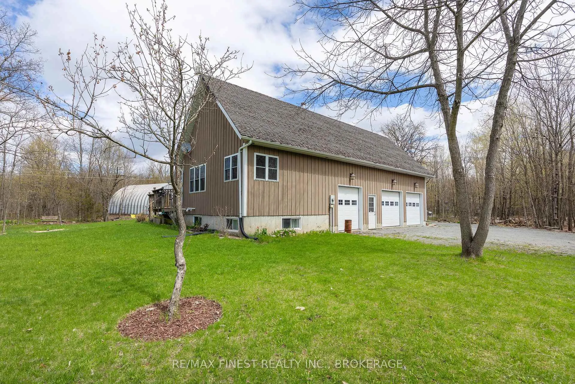 Photo 32 of 2926 Lake Road, Frontenac, Frontenac South — HOMEH